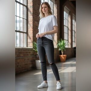 Joe’s Women's Black Distressed Skinny Jeans